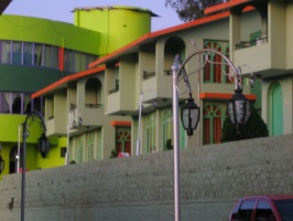 Hotel Qeen's Residency